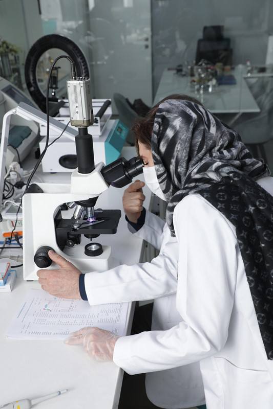 آزمایشگاه در اقدسیه تهران